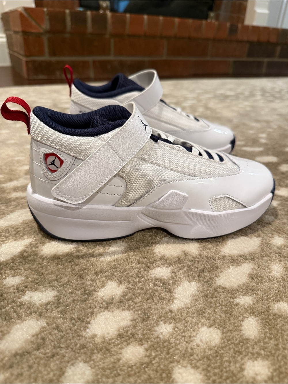 Jordan Kids White Navy Sneakers with Red Heel Loop Pull. Size Boys 2.5